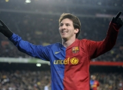 九游娱乐入口-基米希的东方密码，当日本战术智慧在曼城门前连续闪光