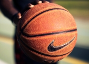 九游体育官方入口-文班亚马关键进球定乾坤，北京队险胜新疆队